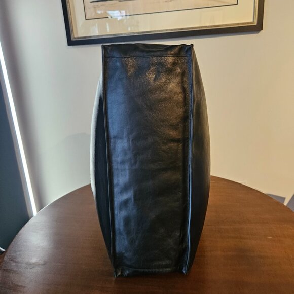 RIVE GAUCHE large tote bag in smooth leather - Picture 11 of 11